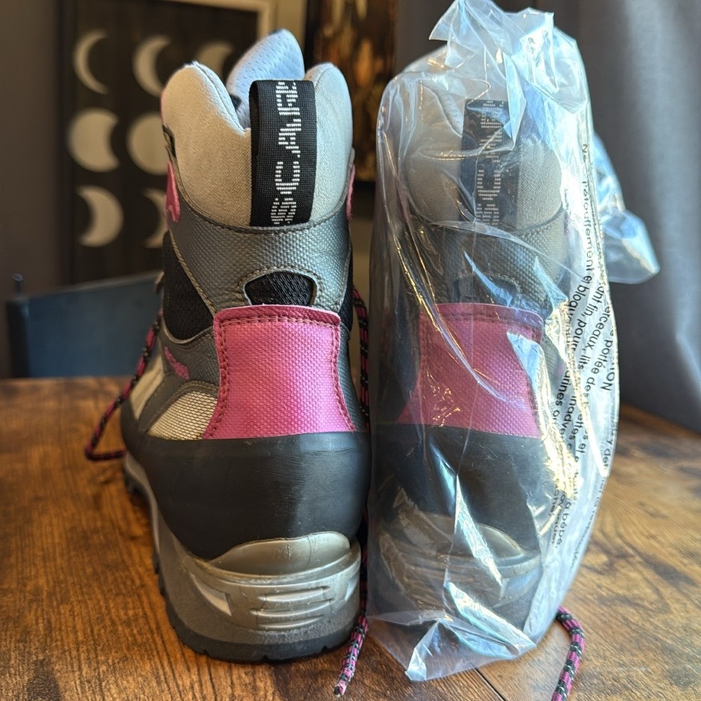 Womens Pink, Grey + Black Charmoz Pro Gore-Tex 9.5 Hiking Outdoor High Top Shoe - Picture 2 of 7